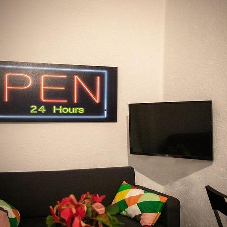 Ellanikou Apartment In Pankrati Vipgreece アテネ エクステリア 写真
